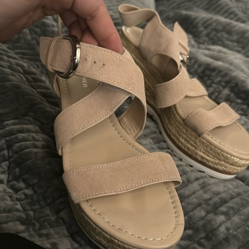 Marc Fisher size 8.5